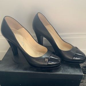 Chanel Pumps